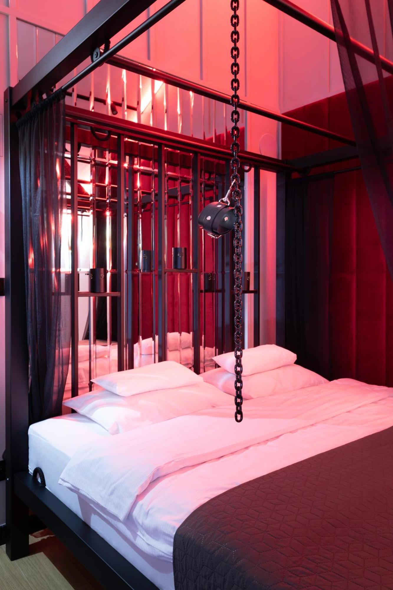 Exclusive Bdsm Apartment Krakow - Adults Only Exterior photo